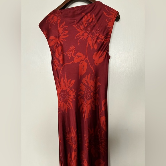 Reformation Red Satin Floral Scoop-Neck Midi Dress - Picture 6 of 6